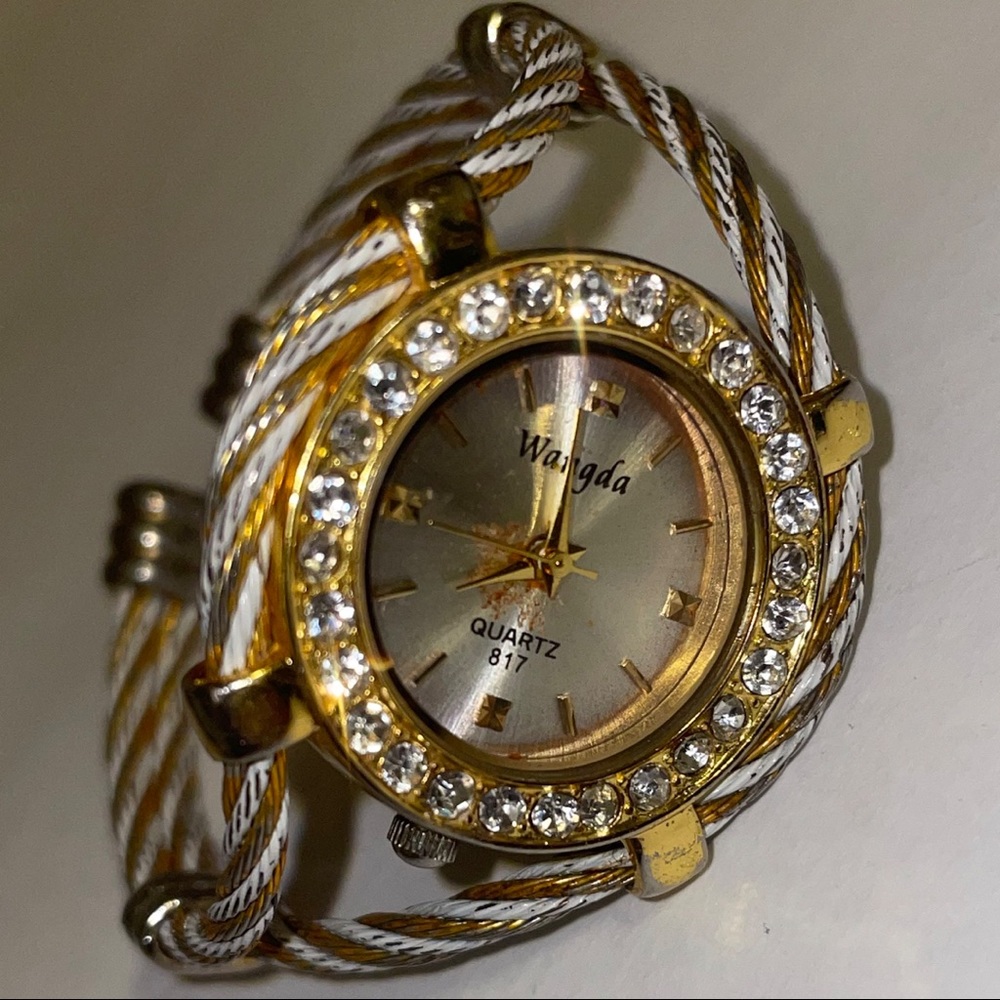 Wangda Gold Tone Rope Crystal Rhinestone Analogue Wrist Watch Bangle